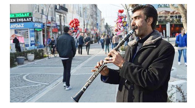 Cüneyt Sepetçi “Ekmeğimizi Çıkarmak İçin Üflemeye Devam Ediyoruz”