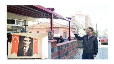 Selvi “Müşteriler Atatürk Resmini Görünce Mutlu Oluyor”