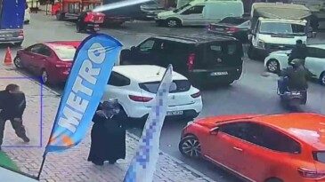 Sultangazi’de motorlu saldırganların açtığı ateşte 2 kişi yaralandı