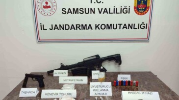 Samsun’da jandarmadan operasyon: Uyuşturucu ve silah ele geçirildi