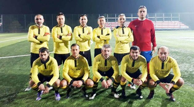 Kırklareli Emlak 39 Masterler Sahadan Mağlubiyetle Ayrıldı