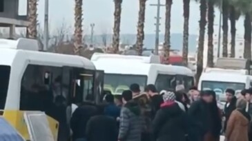 Mardin’de minibüs ile otomobil çarpıştı: 1 yaralı