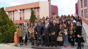 “Mehmet Akif Ersoy ve Çanakkale Ruhu” Başlıklı Konferans Düzenlendi