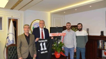 Başkan Bakkalcıoğlu’na Kandilli Spor’dan ziyaret