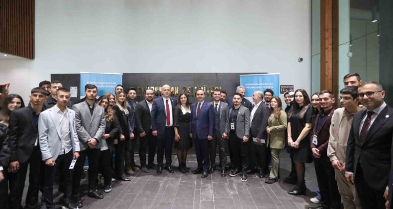 Sanayi ve Teknoloji Bakanı Kacır:” Sınırlarımızın ötesinde kurulmaya çalışılan ‘Teröristan’ haritalarını yırtıp atıyoruz”