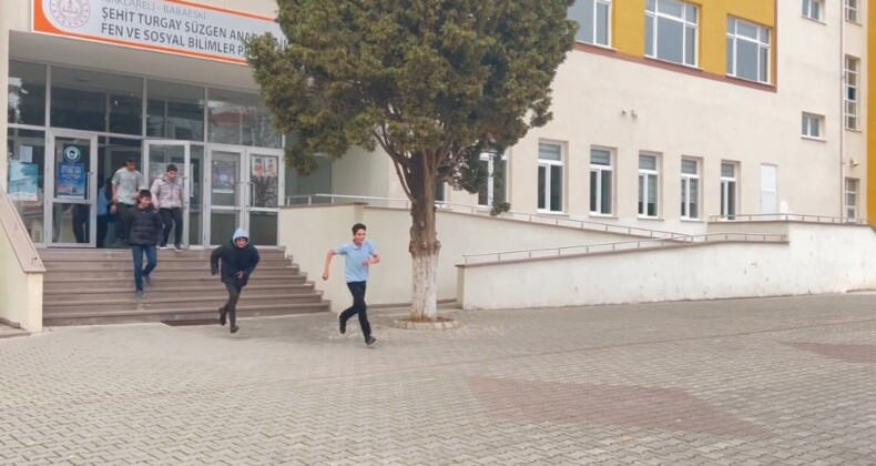 Babaeski’de lisede deprem tatbikatı