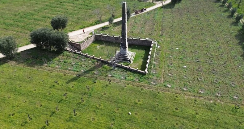 (Özel) Şeftali bahçesinin tam ortasında 2 bin yıllık tarih